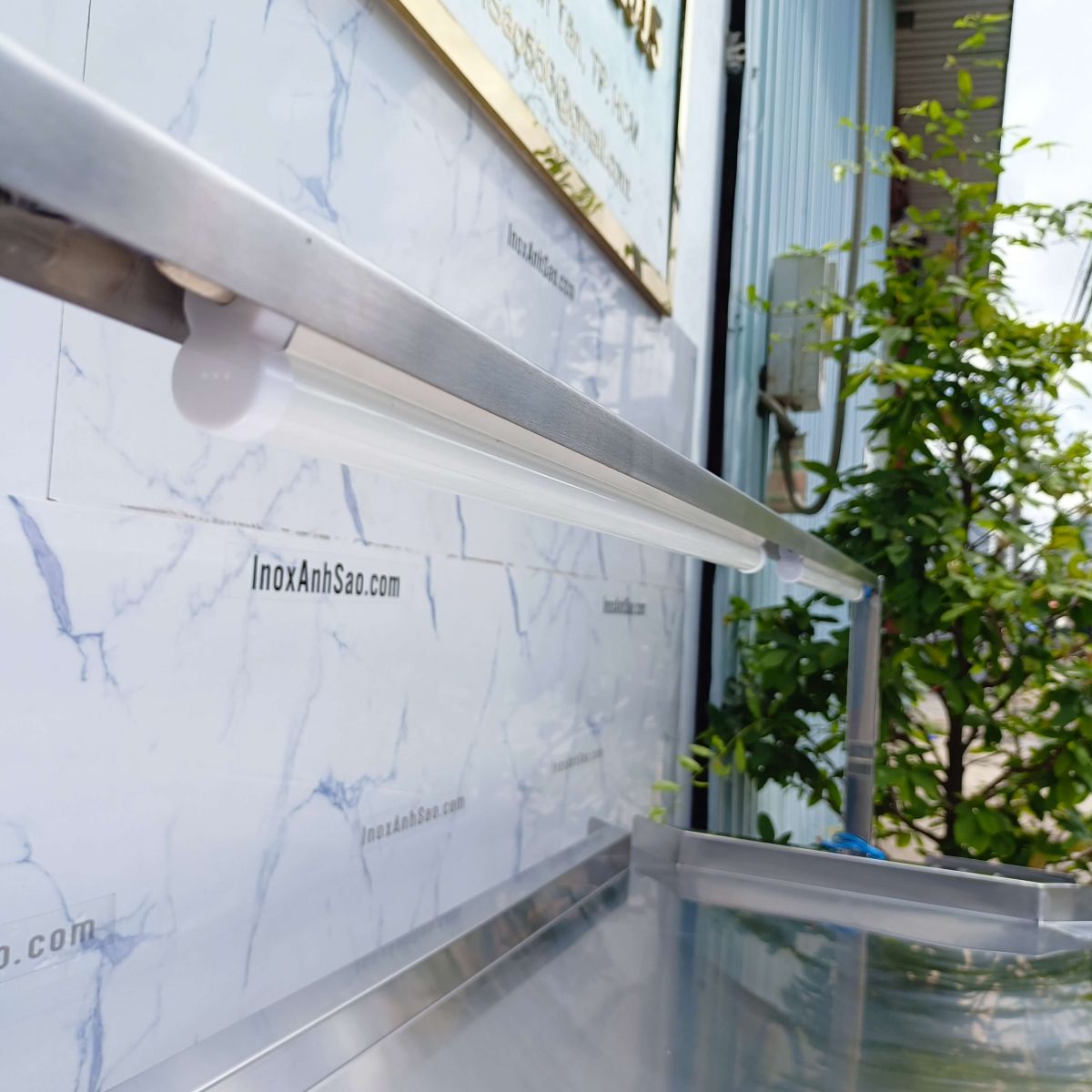 ban-phan-loai-thuoc-inox-304