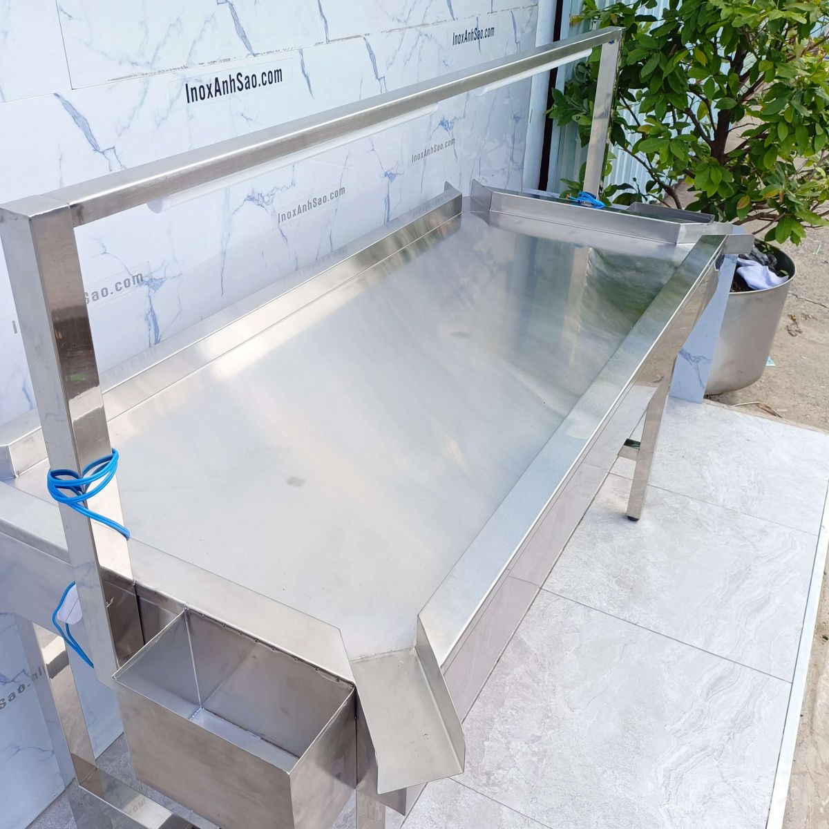 ban-phan-loai-thuoc-inox-304