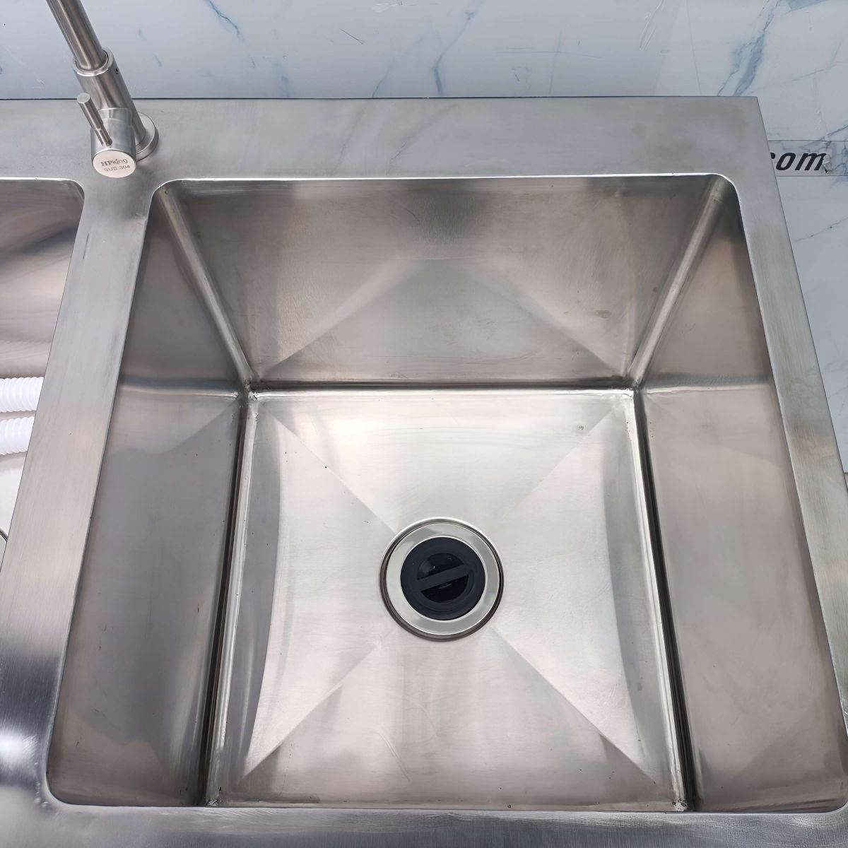 TỦ BỒN RỬA INOX 304 B06 | kNh | Công Ty TNHH INOX Ánh Sao