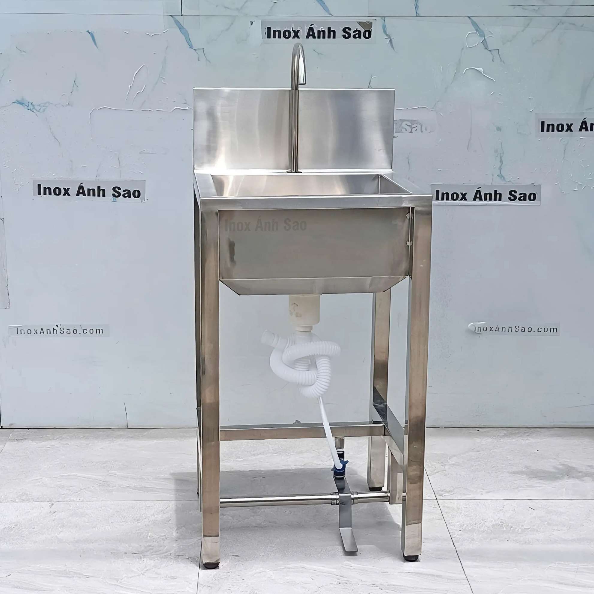 BỒN RỬA INOX ĐẠP CHÂN 1 VÒI D03 | zwO | Công Ty TNHH INOX Ánh Sao